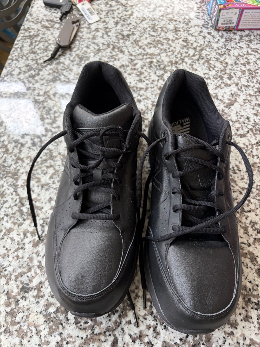 New balance Men's Black Lace-Up Comfort Walking Shoes